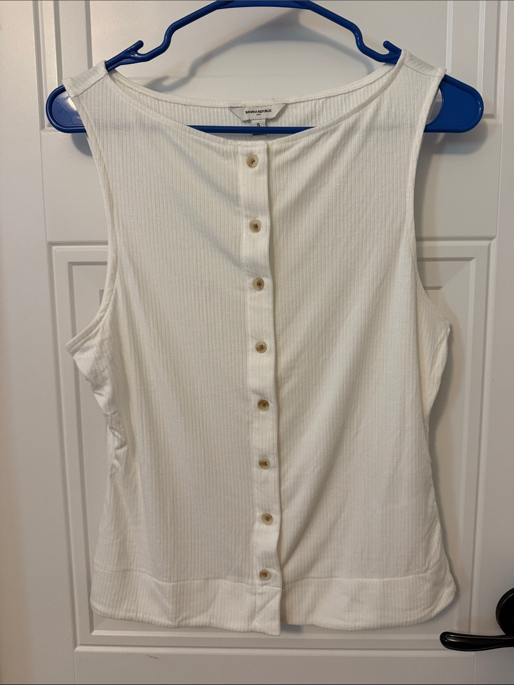 Banana Republic Factory White Ribbed Button Down Tank Top